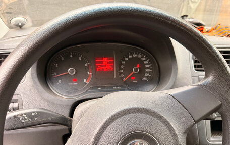 Volkswagen Polo VI (EU Market), 2012 год, 400 000 рублей, 7 фотография
