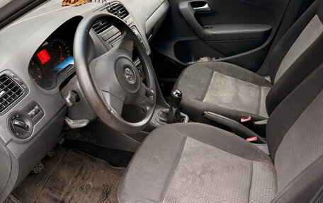 Volkswagen Polo VI (EU Market), 2012 год, 400 000 рублей, 6 фотография