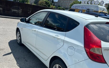 Hyundai Solaris II рестайлинг, 2012 год, 666 500 рублей, 3 фотография