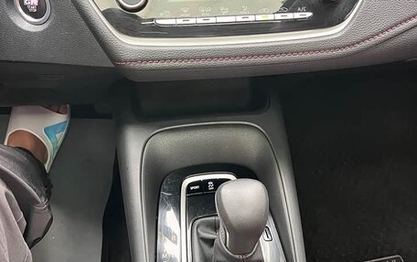 Toyota Corolla, 2022 год, 1 285 000 рублей, 12 фотография