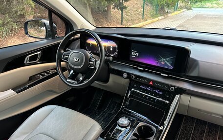 KIA Carnival, 2021 год, 4 297 000 рублей, 31 фотография
