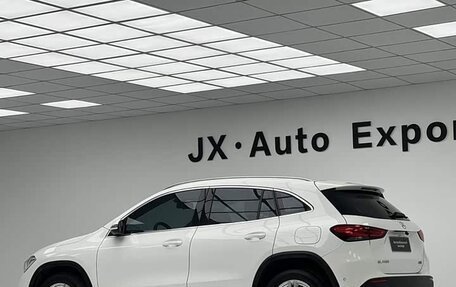 Mercedes-Benz GLA, 2022 год, 2 200 000 рублей, 6 фотография