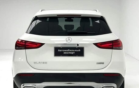 Mercedes-Benz GLA, 2022 год, 2 200 000 рублей, 10 фотография