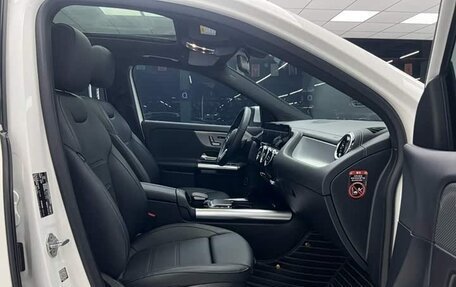 Mercedes-Benz GLA, 2022 год, 2 200 000 рублей, 17 фотография