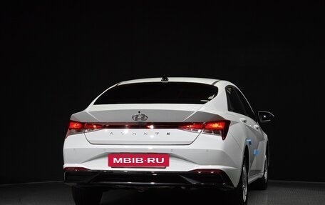 Hyundai Avante, 2023 год, 1 580 000 рублей, 4 фотография