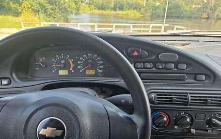 Chevrolet Niva I рестайлинг, 2012 год, 489 000 рублей, 2 фотография