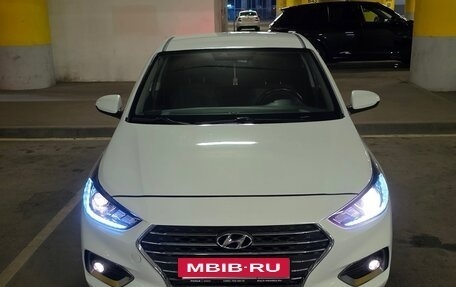 Hyundai Solaris II рестайлинг, 2018 год, 1 250 000 рублей, 14 фотография