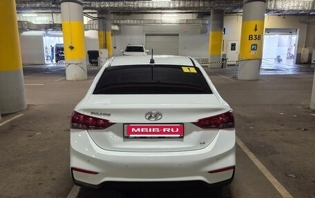 Hyundai Solaris II рестайлинг, 2018 год, 1 250 000 рублей, 7 фотография