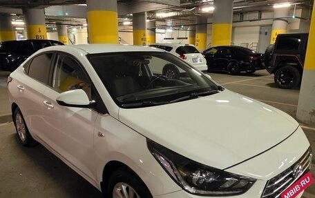 Hyundai Solaris II рестайлинг, 2018 год, 1 250 000 рублей, 11 фотография