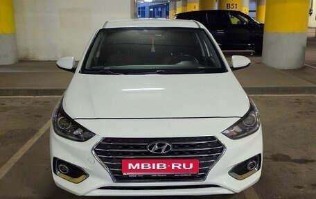 Hyundai Solaris II рестайлинг, 2018 год, 1 250 000 рублей, 2 фотография