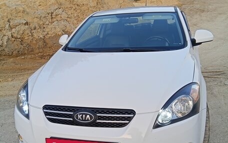 KIA cee'd I рестайлинг, 2008 год, 650 000 рублей, 2 фотография