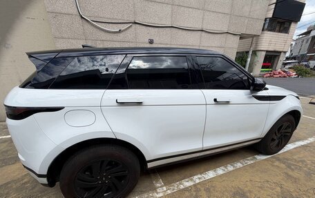 Land Rover Range Rover Evoque II, 2022 год, 3 099 000 рублей, 3 фотография