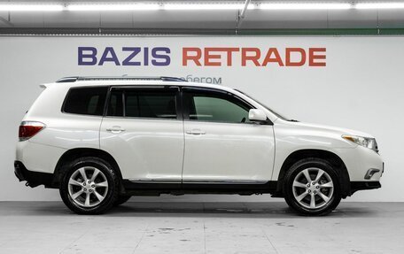 Toyota Highlander III, 2011 год, 2 299 000 рублей, 5 фотография