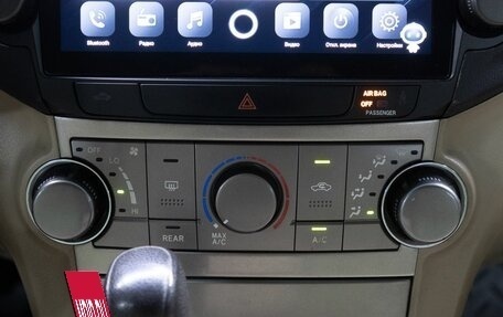 Toyota Highlander III, 2011 год, 2 299 000 рублей, 22 фотография