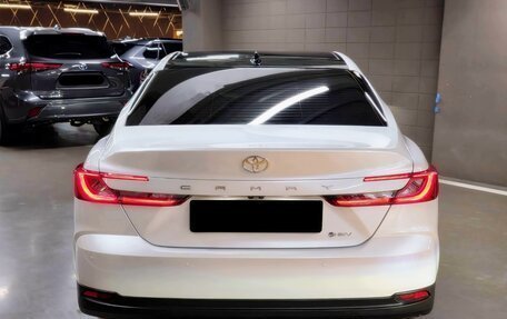 Toyota Camry, 2024 год, 3 989 000 рублей, 2 фотография