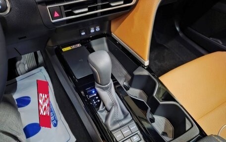 Toyota Camry, 2024 год, 3 989 000 рублей, 12 фотография