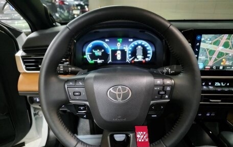 Toyota Camry, 2024 год, 3 989 000 рублей, 8 фотография