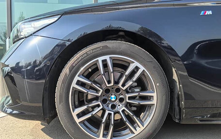 BMW 5 серия, 2025 год, 5 489 570 рублей, 17 фотография