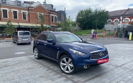 Infiniti FX II, 2011 год, 1 090 000 рублей, 1 фотография