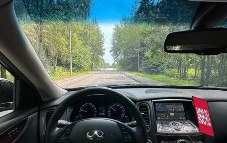 Infiniti QX50 I рестайлинг, 2016 год, 2 400 000 рублей, 14 фотография