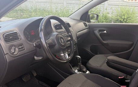 Volkswagen Polo VI (EU Market), 2013 год, 980 000 рублей, 20 фотография