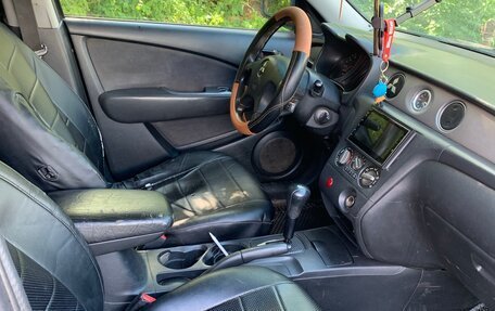Mitsubishi Outlander III рестайлинг 3, 2003 год, 250 000 рублей, 3 фотография