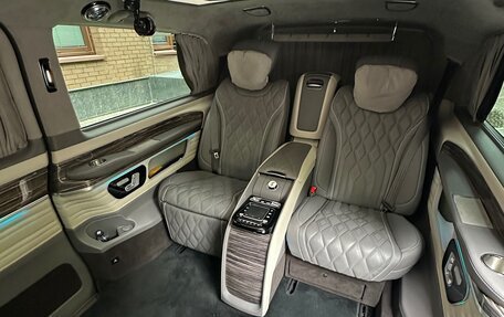 Mercedes-Benz V-Класс, 2024 год, 37 000 000 рублей, 12 фотография