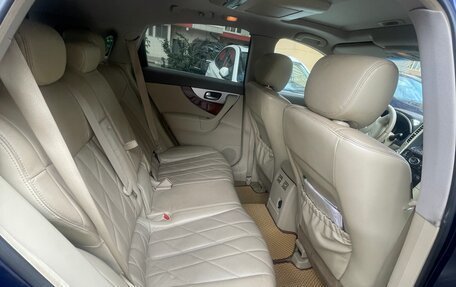 Infiniti FX II, 2011 год, 1 090 000 рублей, 9 фотография