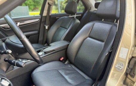 Mercedes-Benz C-Класс, 2010 год, 950 000 рублей, 12 фотография