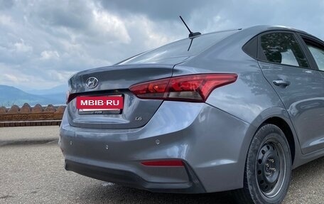 Hyundai Solaris II рестайлинг, 2017 год, 980 000 рублей, 8 фотография