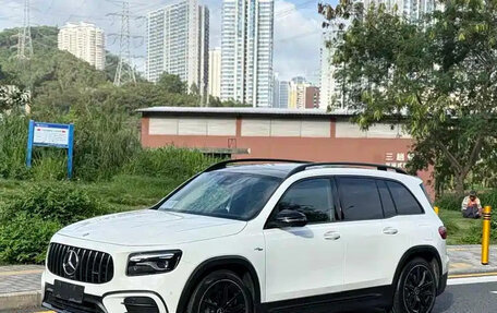 Mercedes-Benz GLB, 2022 год, 2 245 500 рублей, 2 фотография