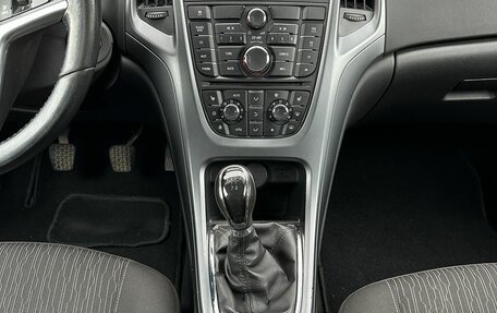 Opel Astra J, 2012 год, 600 000 рублей, 11 фотография