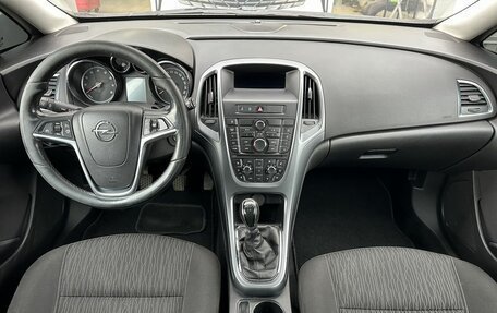 Opel Astra J, 2012 год, 600 000 рублей, 10 фотография