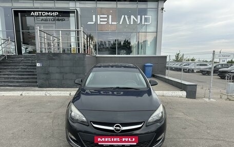 Opel Astra J, 2012 год, 600 000 рублей, 2 фотография