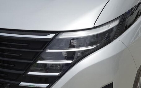 Nissan Serena, 2023 год, 1 890 000 рублей, 5 фотография