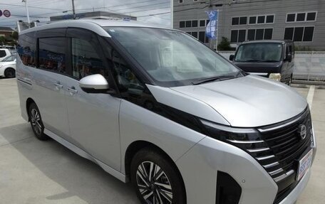 Nissan Serena, 2023 год, 1 890 000 рублей, 3 фотография