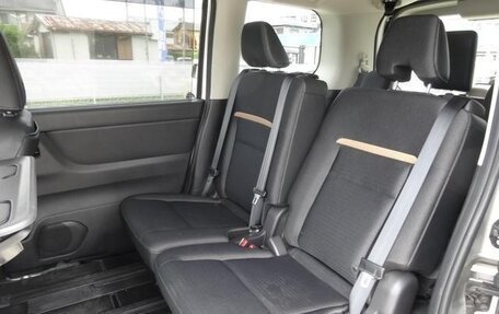 Nissan Serena, 2023 год, 1 890 000 рублей, 21 фотография