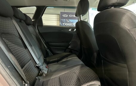 KIA cee'd III, 2019 год, 989 000 рублей, 10 фотография