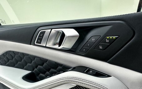 BMW X5 M, 2021 год, 10 999 000 рублей, 13 фотография