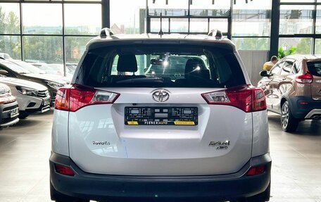 Toyota RAV4, 2014 год, 1 850 000 рублей, 6 фотография