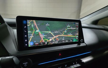 Toyota Prius IV XW50, 2025 год, 3 355 000 рублей, 11 фотография
