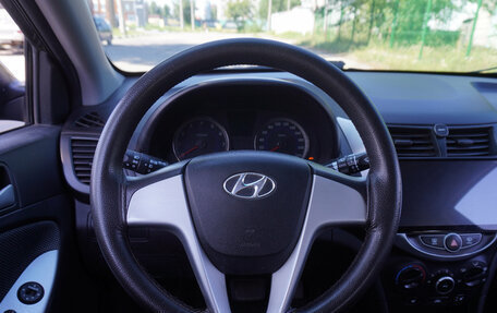 Hyundai Solaris II рестайлинг, 2014 год, 785 000 рублей, 13 фотография