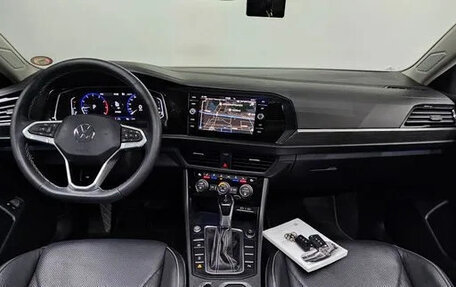 Volkswagen Jetta VII, 2022 год, 1 760 000 рублей, 5 фотография