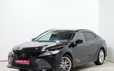 Toyota Camry, 2019 год, 3 100 000 рублей, 1 фотография