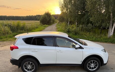 Toyota RAV4, 2013 год, 1 750 000 рублей, 10 фотография