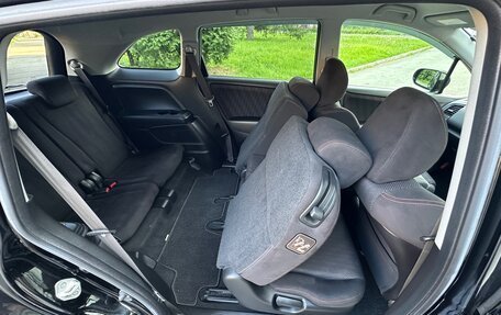 Honda Stream II, 2012 год, 1 445 000 рублей, 13 фотография
