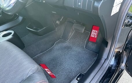 Honda Stream II, 2012 год, 1 445 000 рублей, 10 фотография