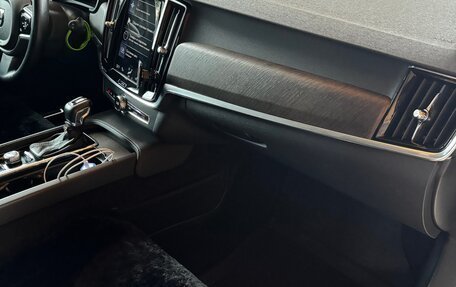 Volvo V90 Cross Country I рестайлинг, 2019 год, 4 000 000 рублей, 8 фотография