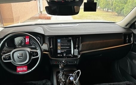Volvo V90 Cross Country I рестайлинг, 2019 год, 4 000 000 рублей, 5 фотография