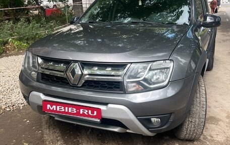 Renault Duster I рестайлинг, 2019 год, 1 950 000 рублей, 3 фотография